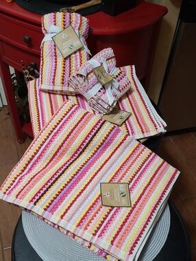 Deborah Connolly Striped Multi-Color Bath Towel Set